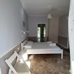 Billy's House * Vasiliki
